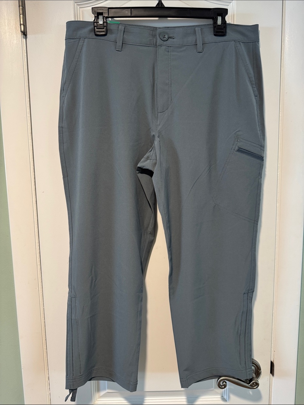 Eddie Bauer Ripstop women’s  Cargo Pants in Slate Blue